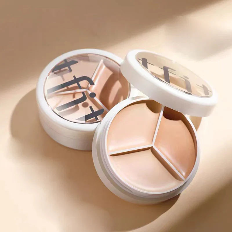 CoverGlow™ | Full Coverage Foundation With A Natural Glow