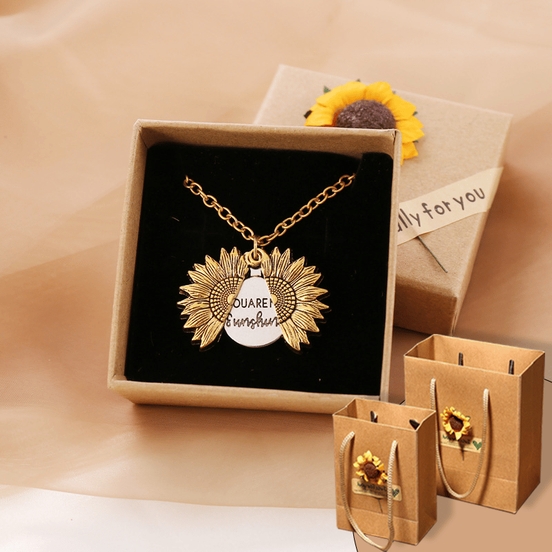 Noira™ | A Bloom That Never Fades