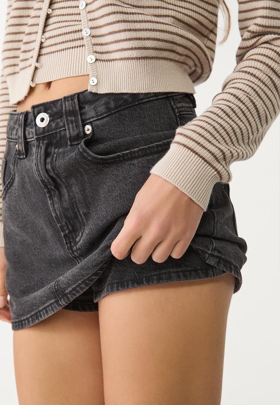 Mia™ | The Skirt-Short Hybrid With Effortless Style