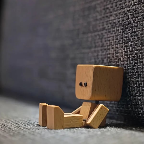 MoodBuddy™ | A Little Wooden Friend That Moves With You