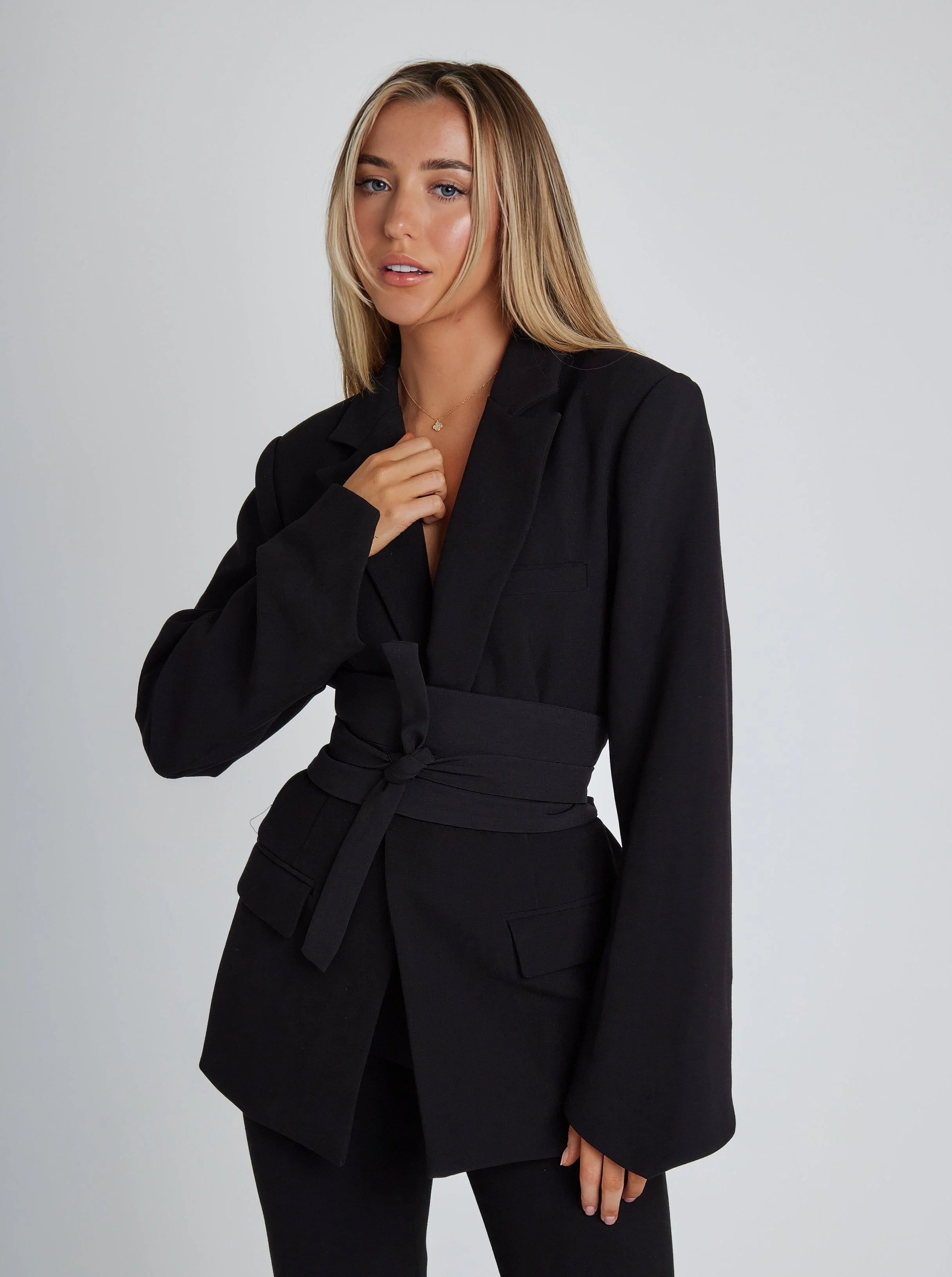 Zoë - Stylish Blazer