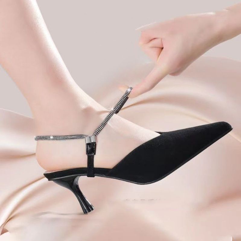 GlamGrip™ | No More Slipping Heels, Only Confident Walks!