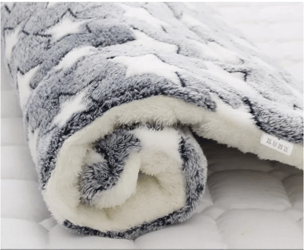 PawVibe™ | Ultra-Cozy Calming Blanket for Cats