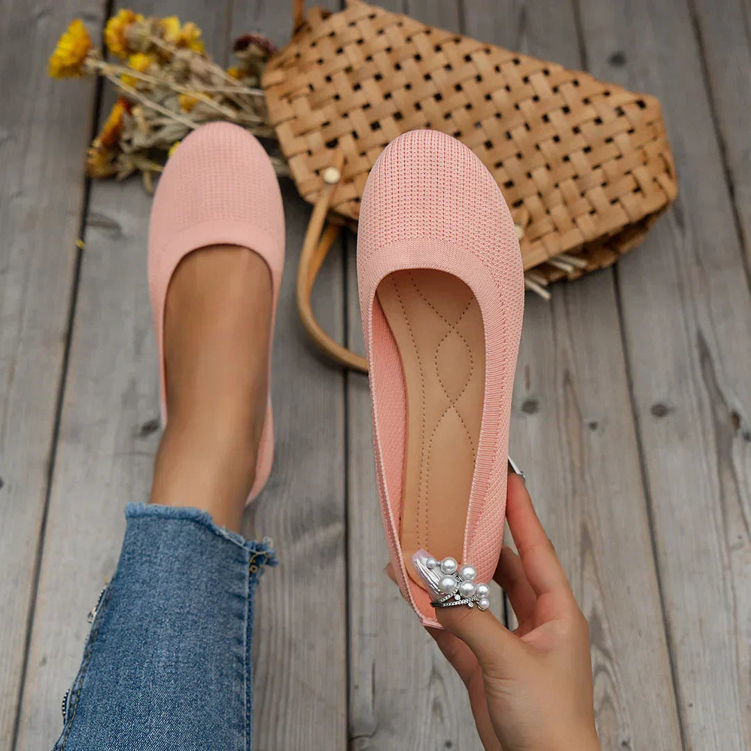 Nora™ | Fashionable and supportive footwear