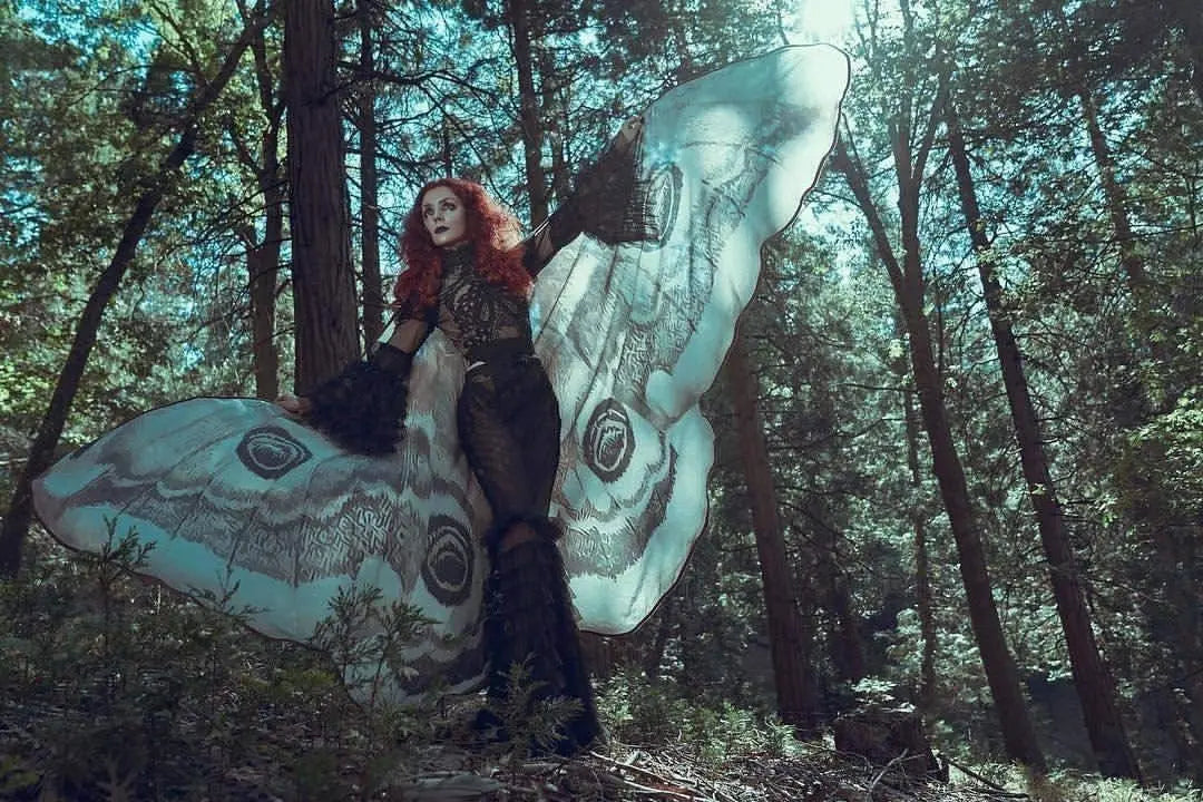 Elaria™ | Wrap Yourself in Magic — A Cape as Wild and Free as You