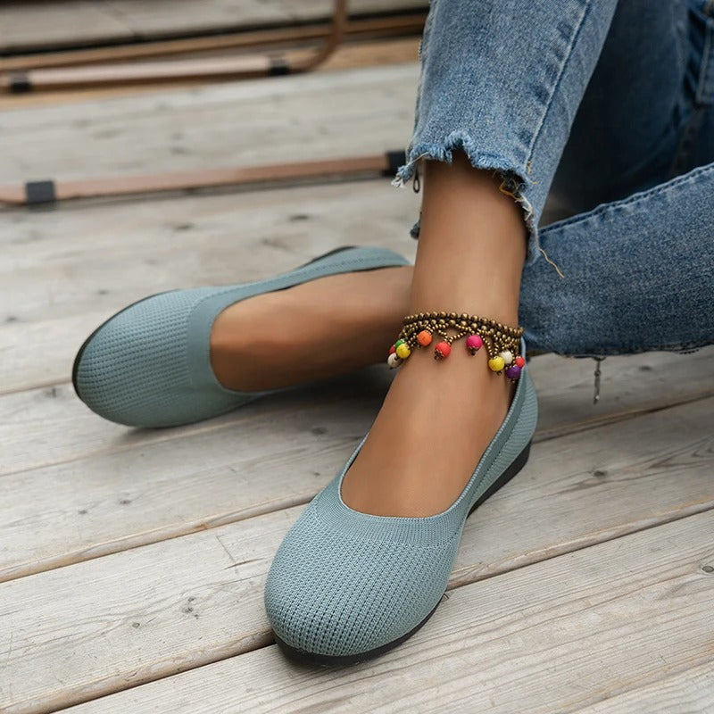 Nora™ | Fashionable and supportive footwear