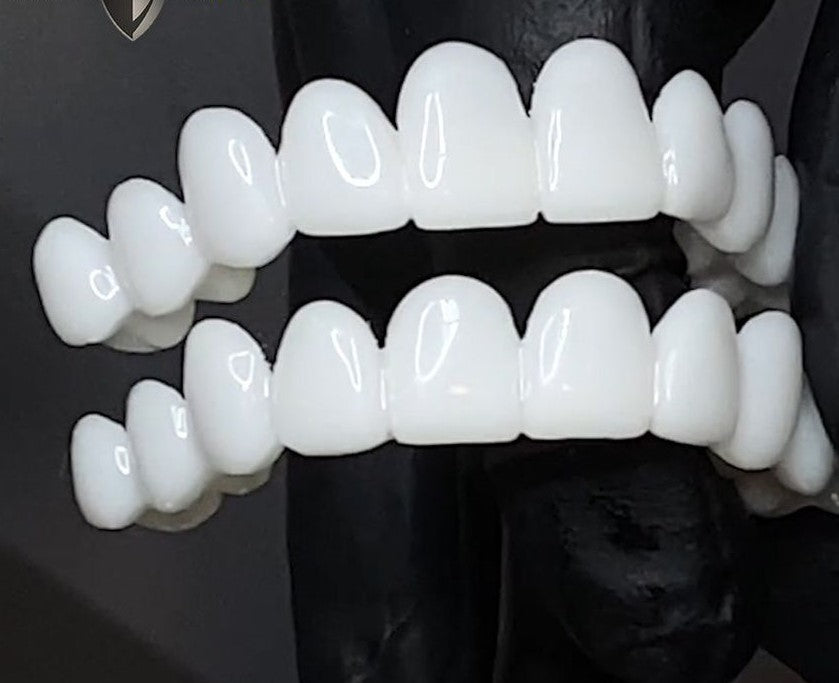100% Adjustable Invisible Whitening Braces - No Holes