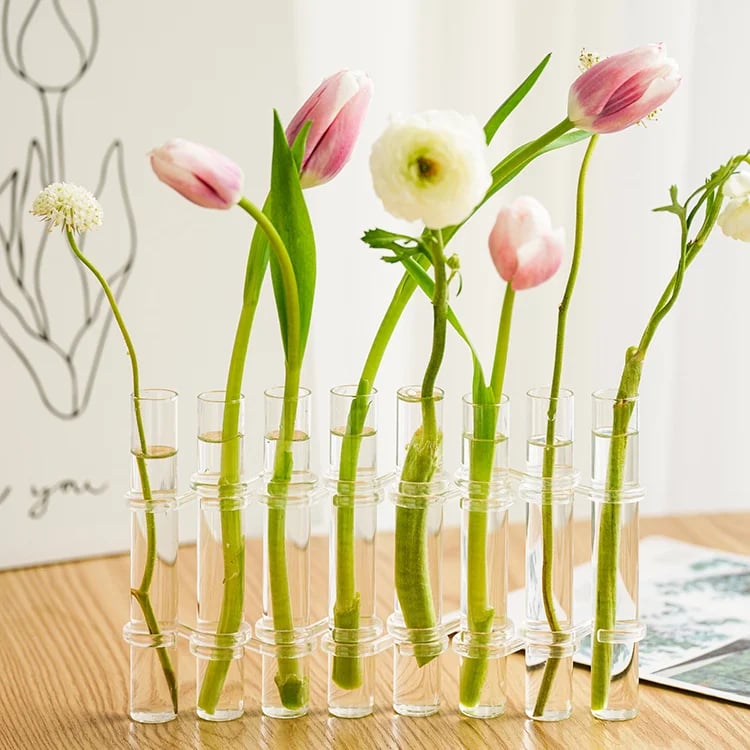 BloomFold™ | The Vase That Adapts to Every Arrangement