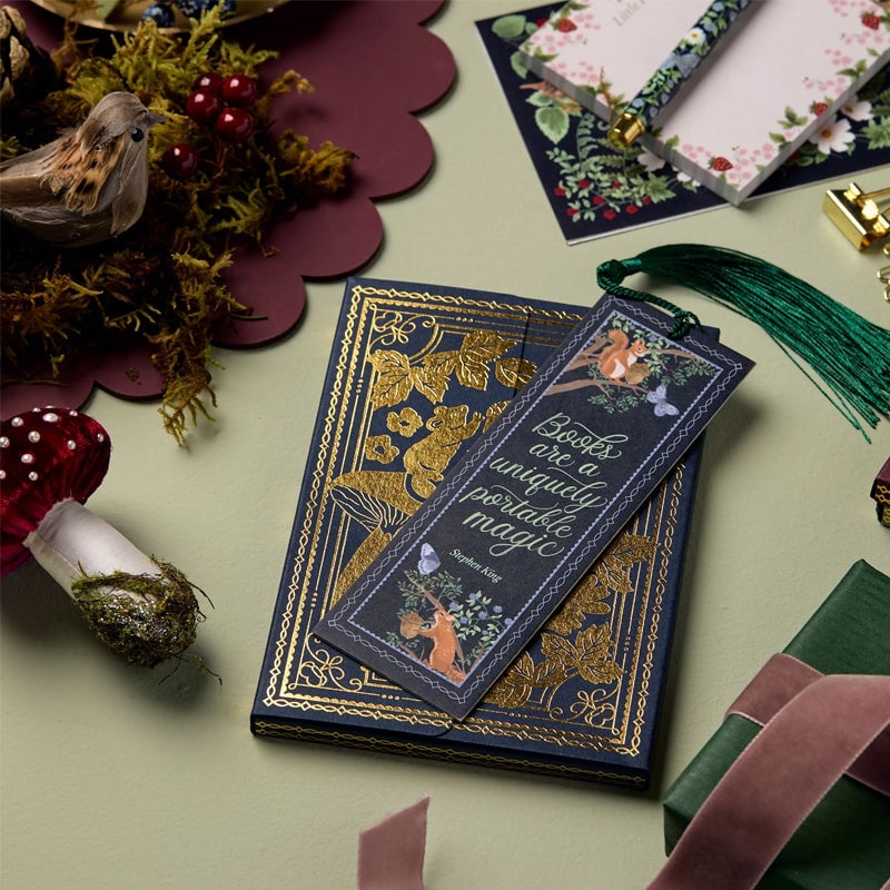 MerryNotes™ | A Magical Countdown to Christmas for Stationery Lovers