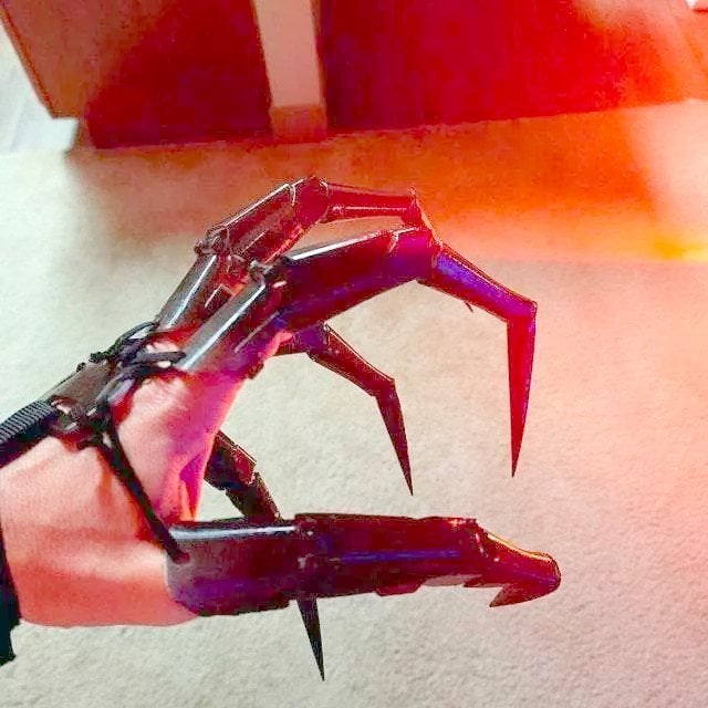 PhantomFingers™ | From Witch to Werewolf—One Glove Fits All!