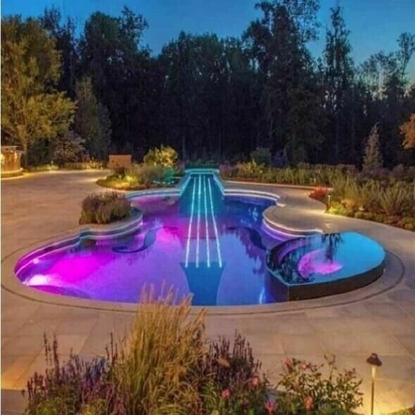 PoolSpark™ | Make Your Pool The Party’s Highlight