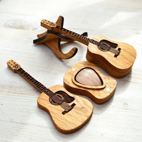 TimberTine™ | Wooden Guitar Pick Box With Stand
