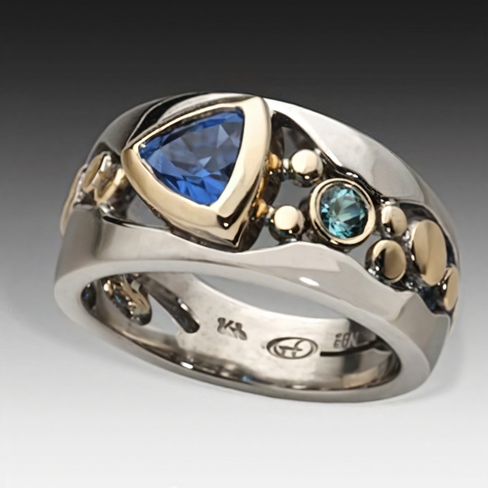 Zafirae™ | A Touch of Royal Sparkle