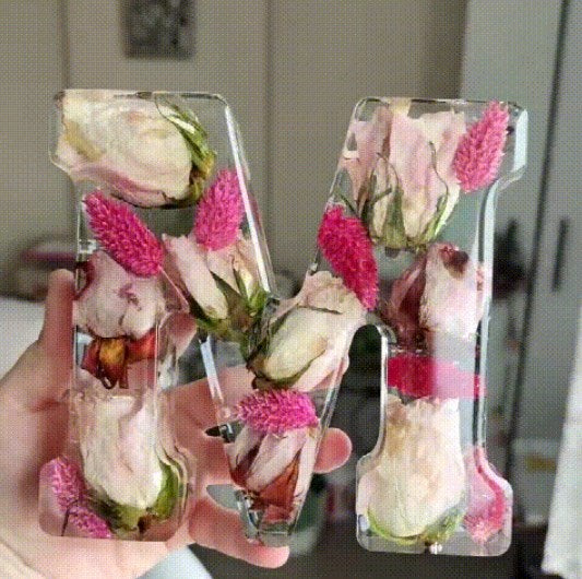 FloraGlow™ | Handmade Floral Night Light for a Dreamy Ambiance