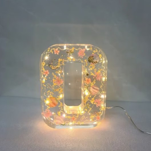 FloraGlow™ | Handmade Floral Night Light for a Dreamy Ambiance