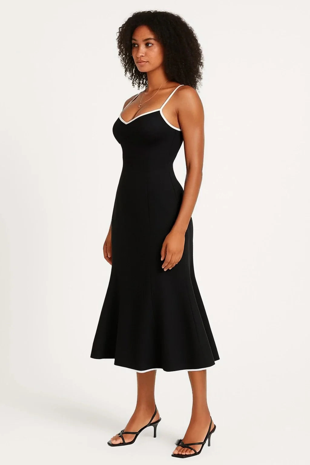 Anne™ | A Dress That Speaks Fluent Confidence