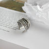 Orilune™ | Modern layers, timeless silver