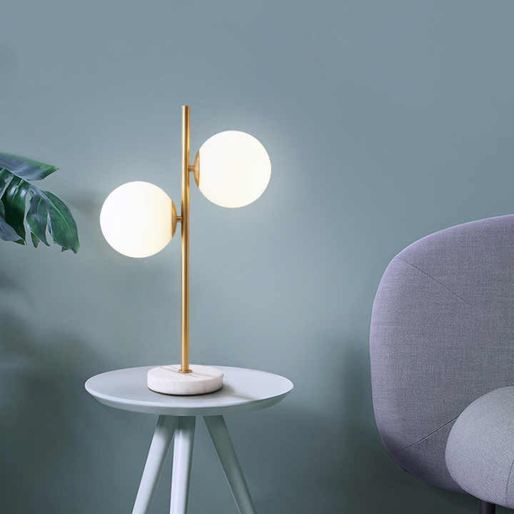 Castel™ | LED Table Lamp
