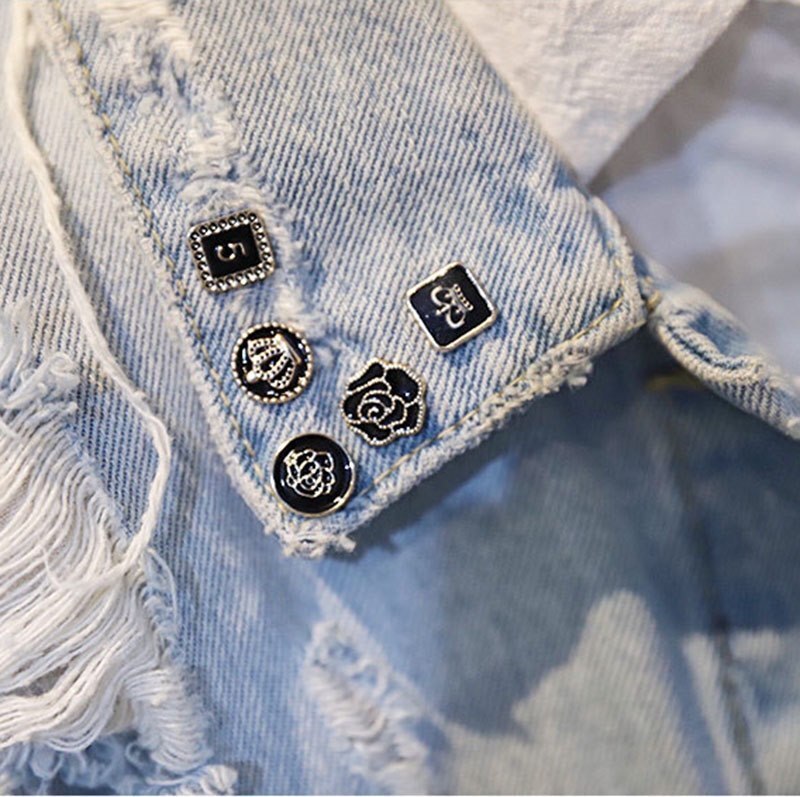 GlareGuard™ | Buttons That Keep It Simple