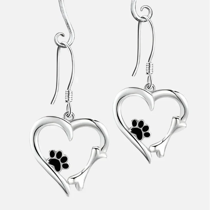 Syvara™ | Jewelry That Celebrates Your Furry Best Friend