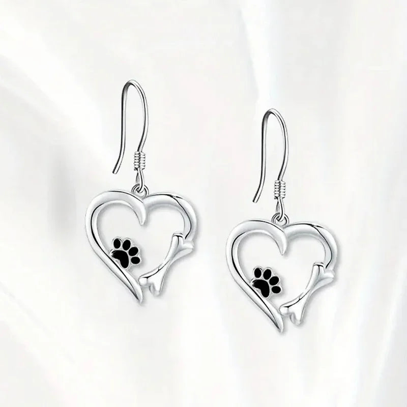 Syvara™ | Jewelry That Celebrates Your Furry Best Friend