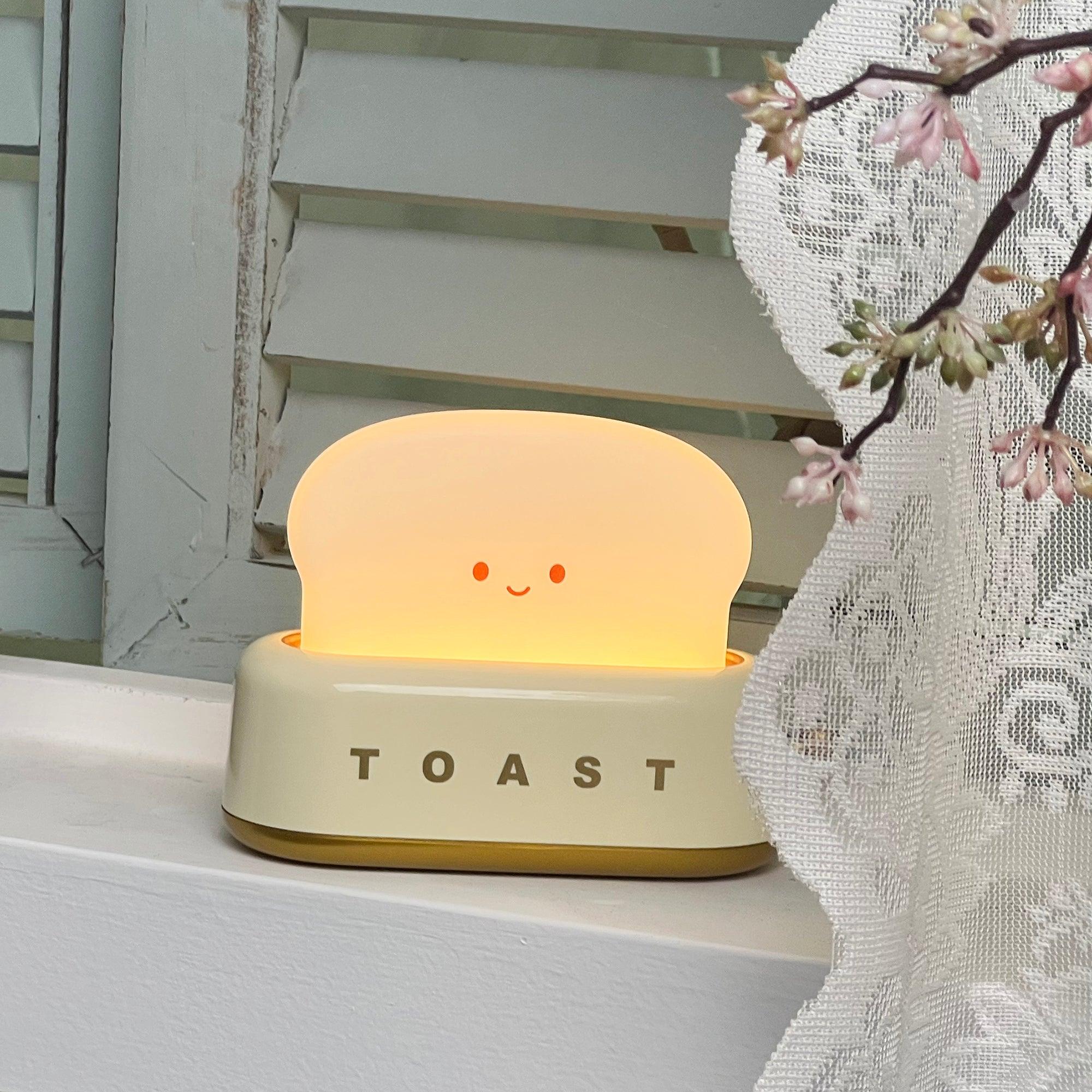 ToastyGlow™ | The Adorable Lamp That Glows with Charm