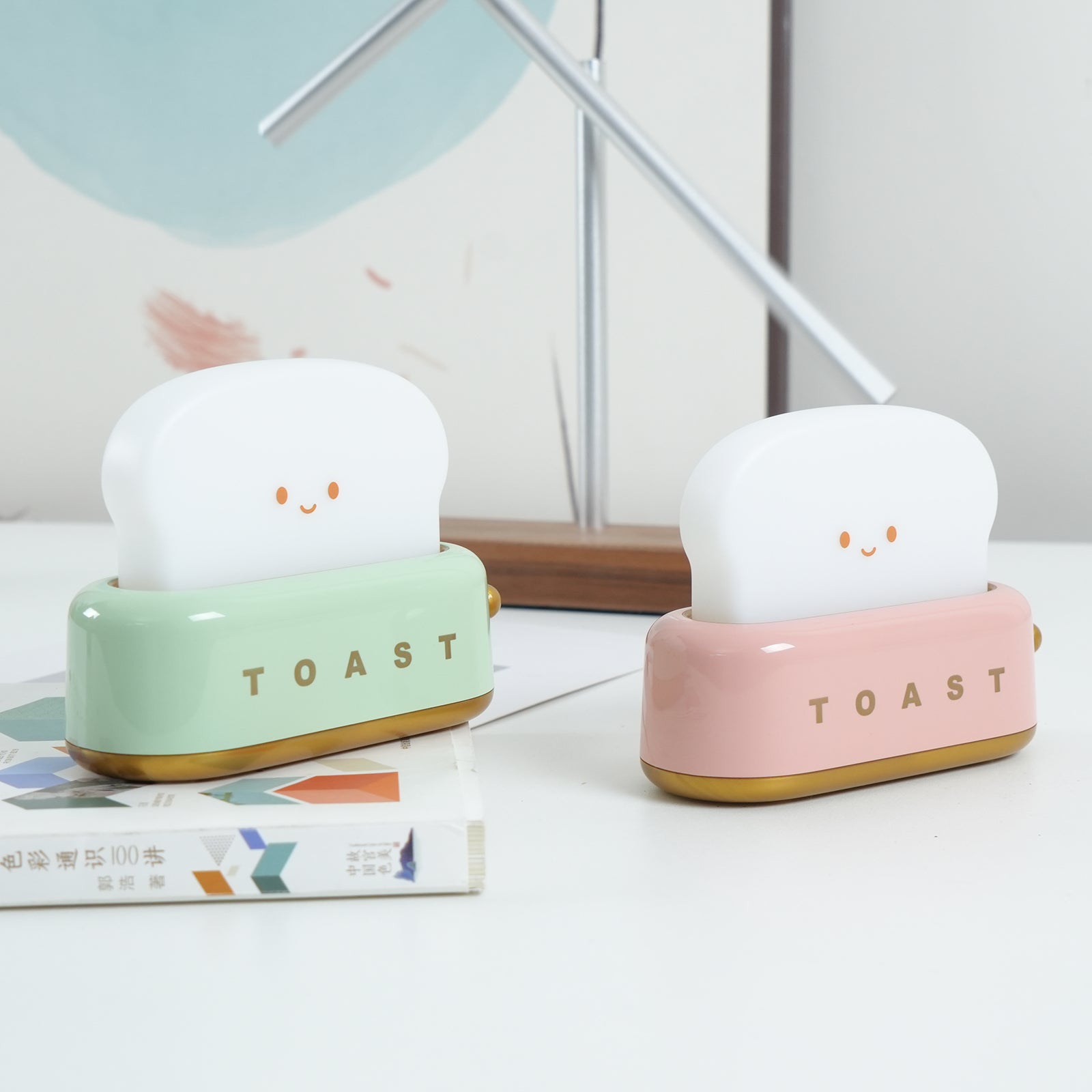 ToastyGlow™ | The Adorable Lamp That Glows with Charm
