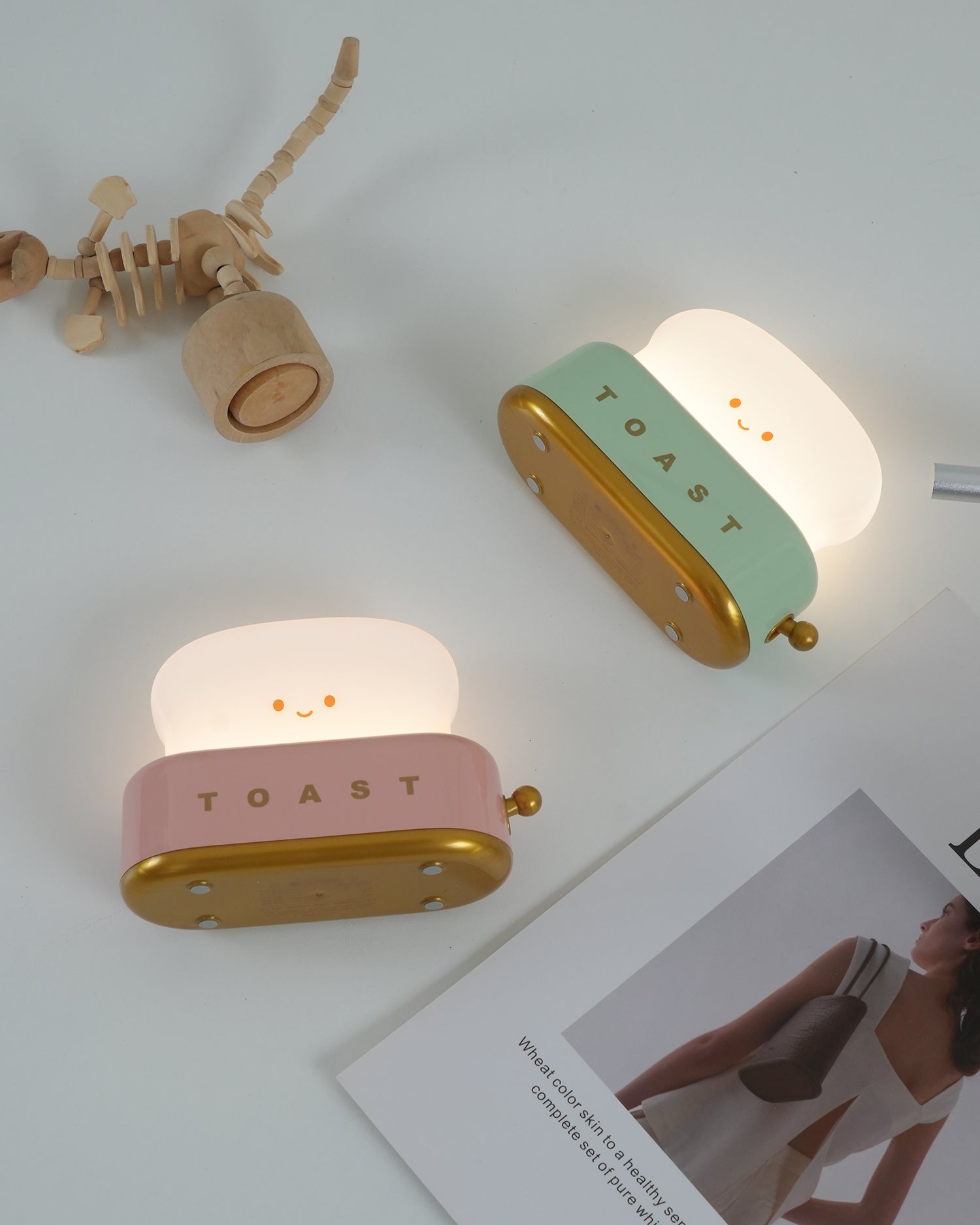 ToastyGlow™ | The Adorable Lamp That Glows with Charm