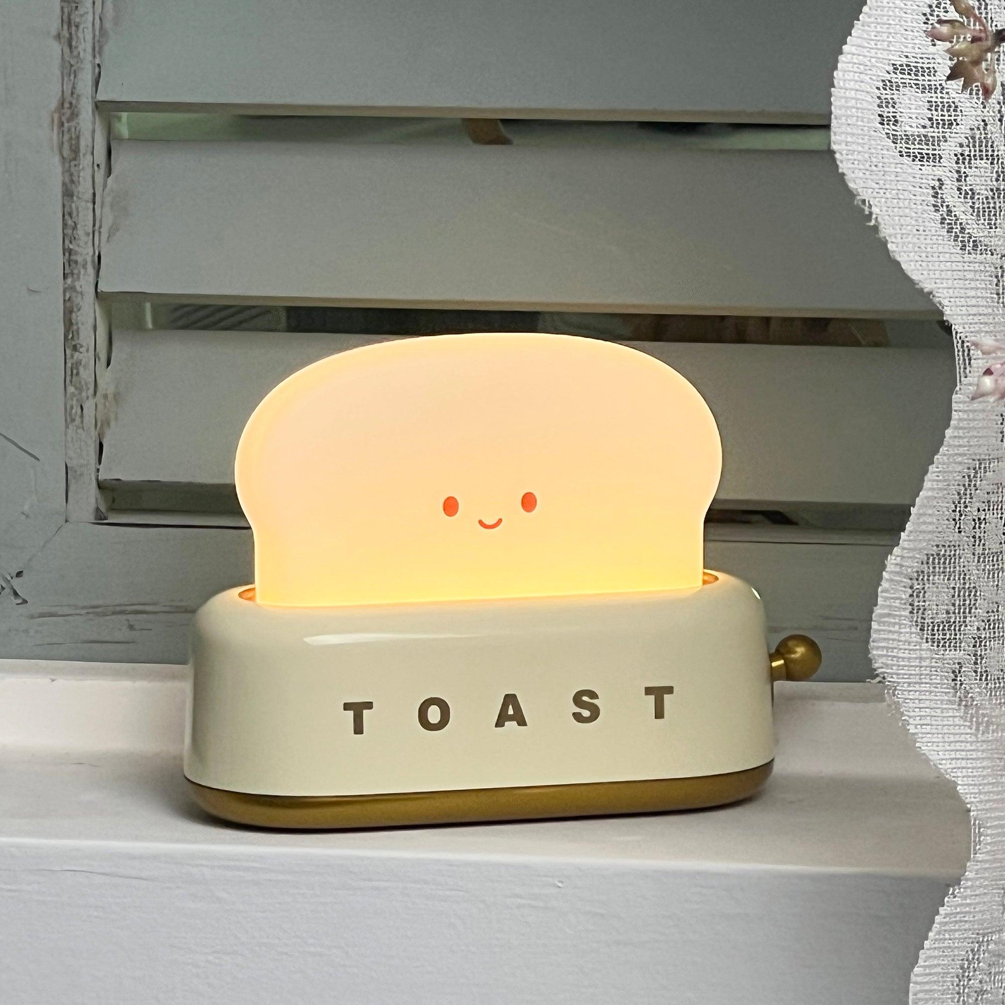 ToastyGlow™ | The Adorable Lamp That Glows with Charm