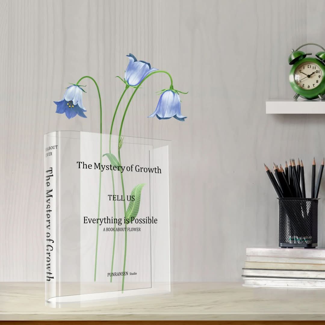 ClearBloom™ | Pristine Crystal Acrylic Vase