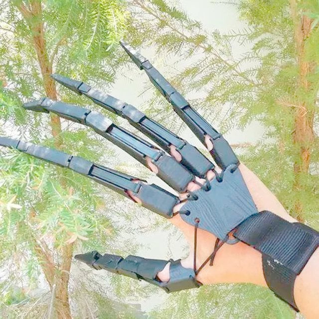 PhantomFingers™ | From Witch to Werewolf—One Glove Fits All!