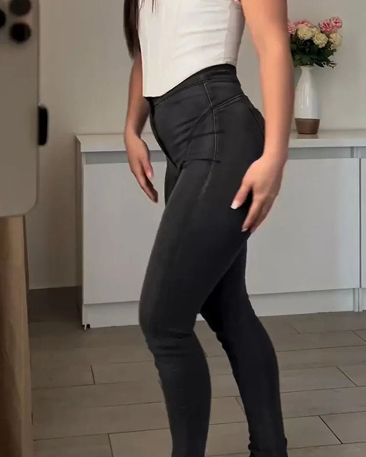Carmela™ | The Skinny Jeans That Stretch With You
