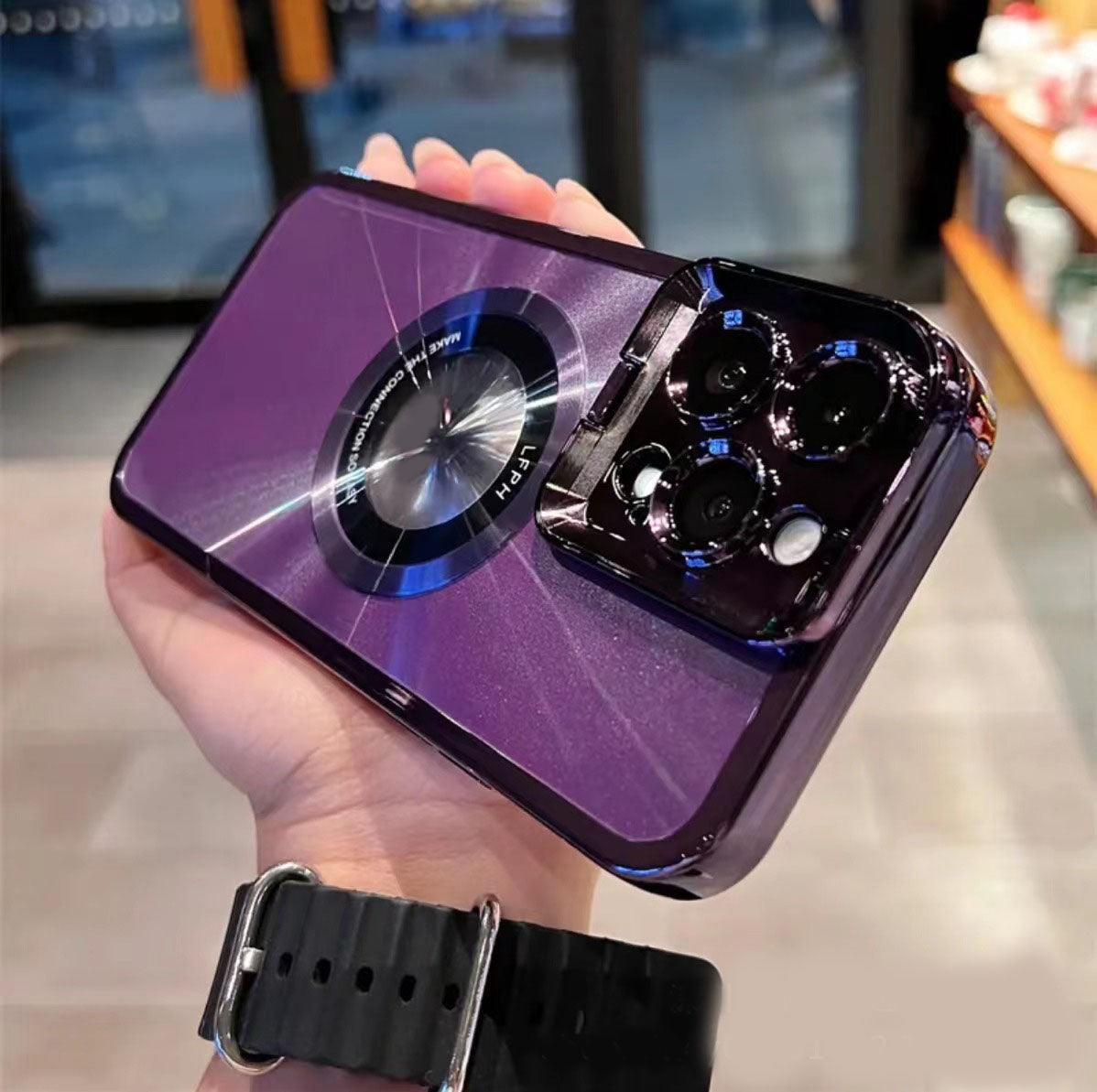 MagCapture™ | Protect, Snap, Shoot — All with One Smart Case!