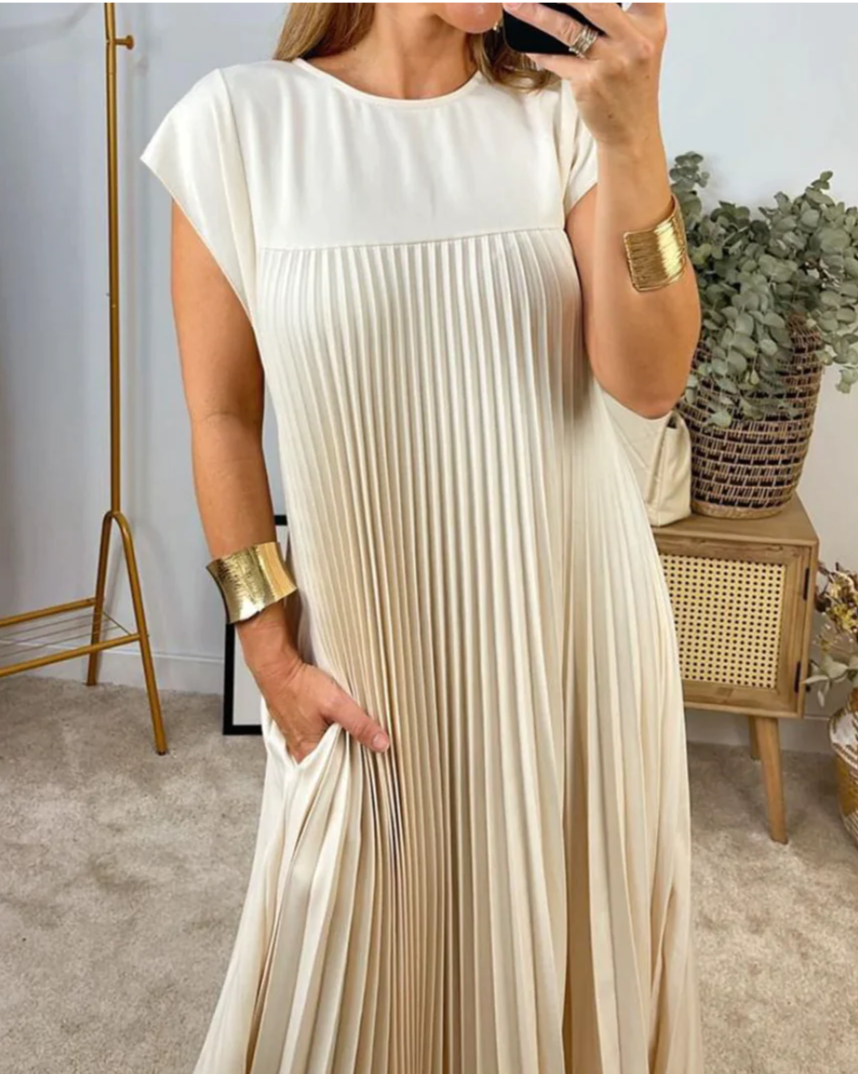 Everly™ | Elegant Pleated Sleeveless Dress