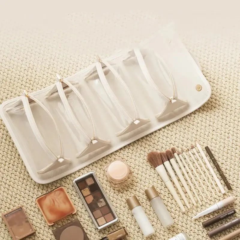 BeautyVault™ | Customizable, Detachable Storage for Perfect Travel Beauty!