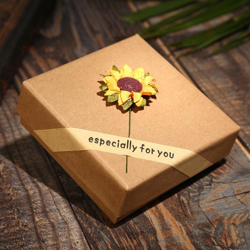 Noira™ | A Bloom That Never Fades
