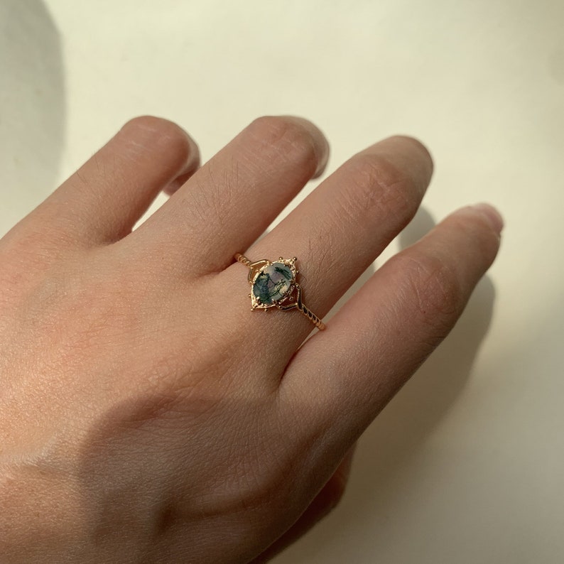 Solmira™ | An Engagement Ring as Unique as Your Love