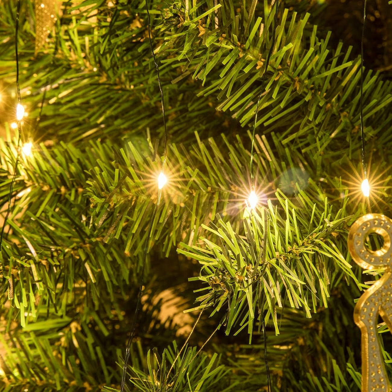 YuletideGleam™ | Brighten Your Holidays with a Magical Glow