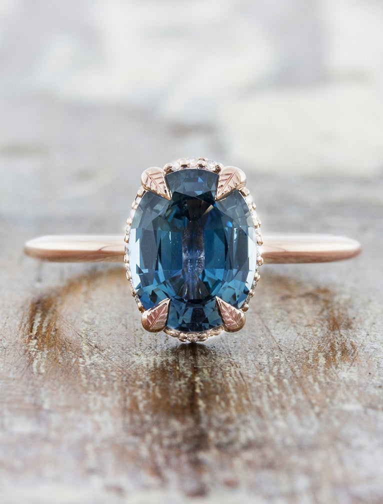 Mystic™ | Stunning Oval Diamond Ring